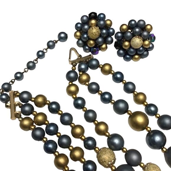 VINTAGE 60’s Blue & Gold Triple Strand Necklace and Clip On Earrings - Picture 4 of 8